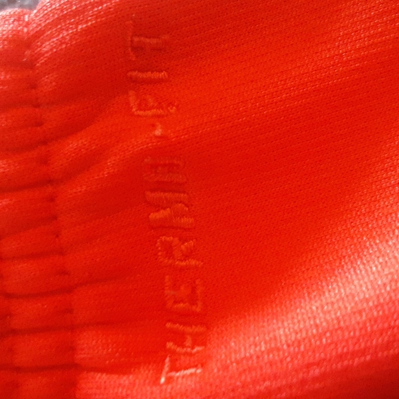 Nike Therma Fit Size M Orange - Picture 7 of 7